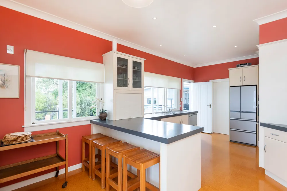 Photos of 262 Whitaker Street