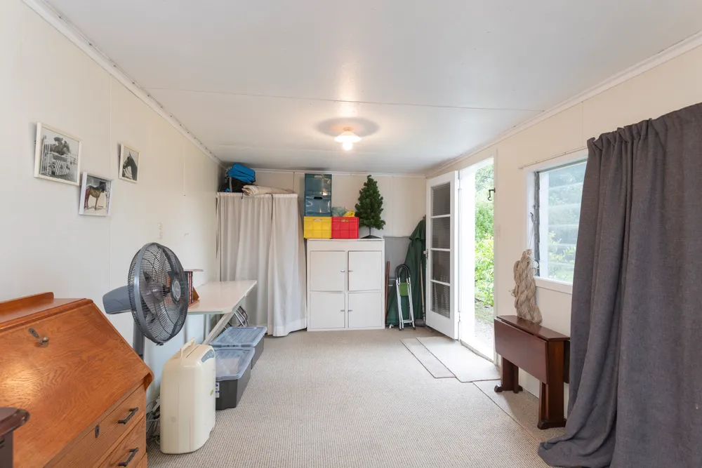 Photos of 262 Whitaker Street
