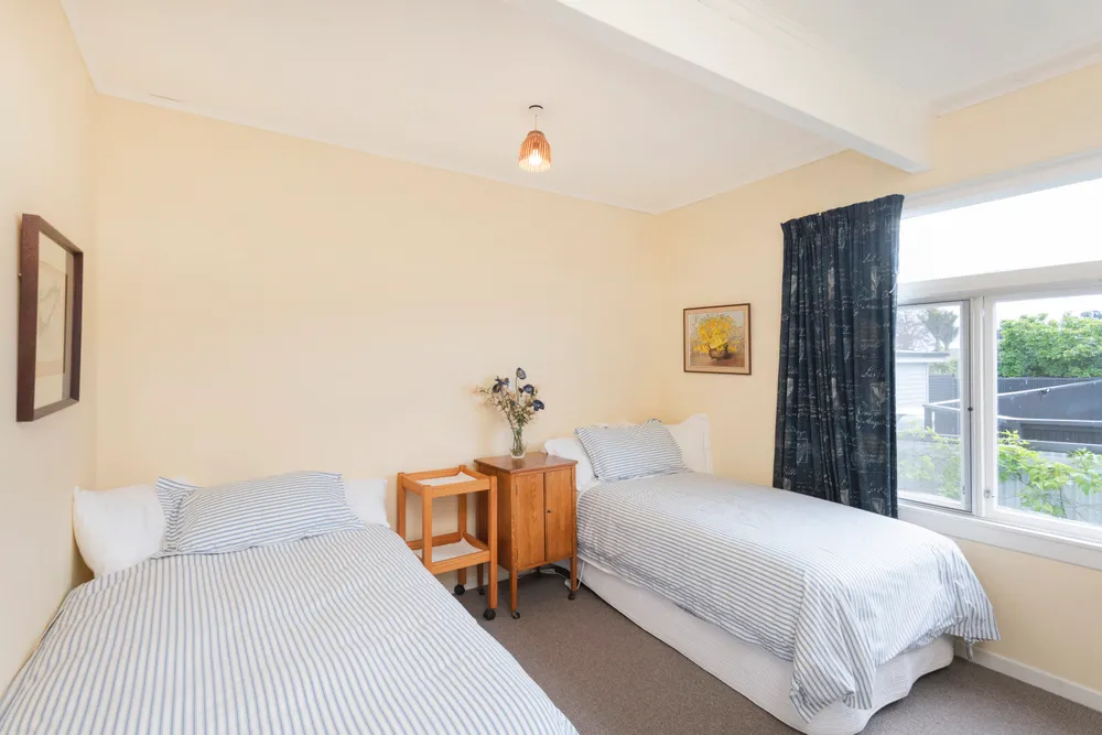 Photos of 262 Whitaker Street