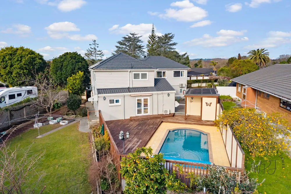 Photos of 4 Mill End