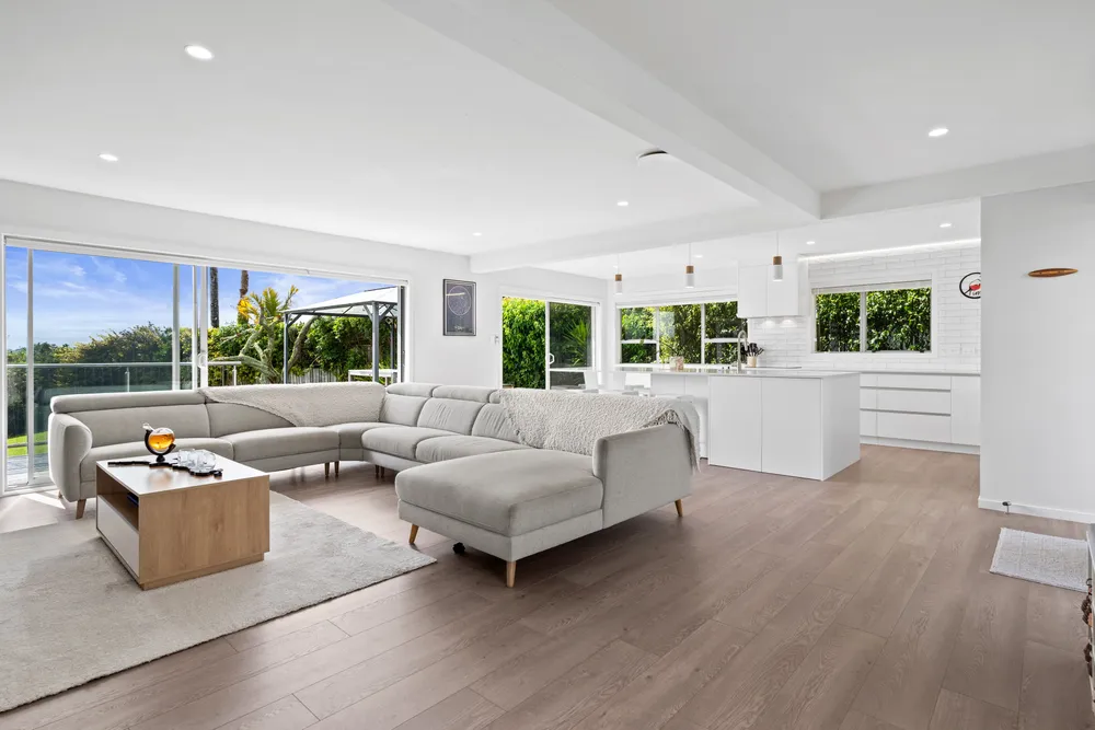 Photos of 24 John Dee Crescent