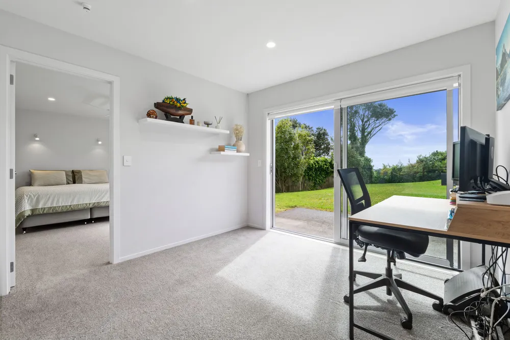 Photos of 24 John Dee Crescent