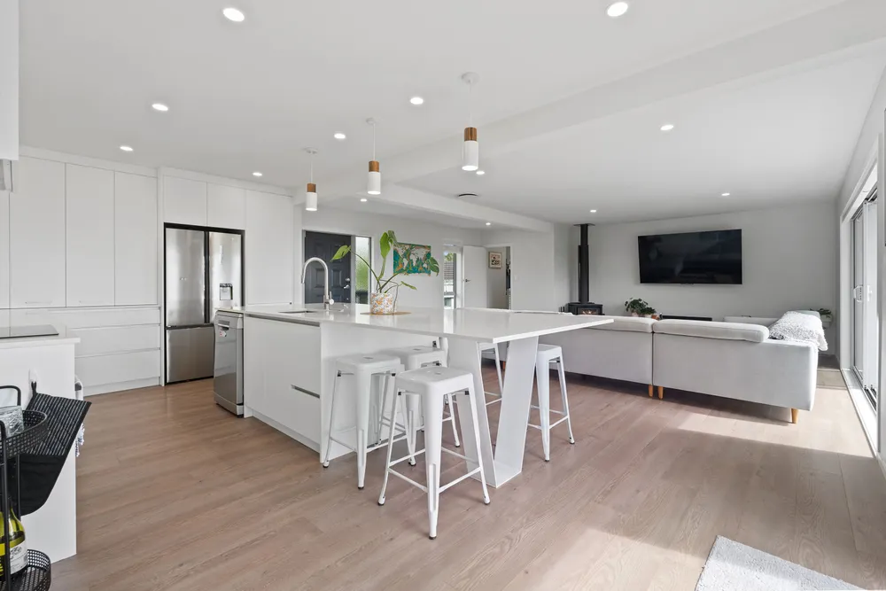 Photos of 24 John Dee Crescent