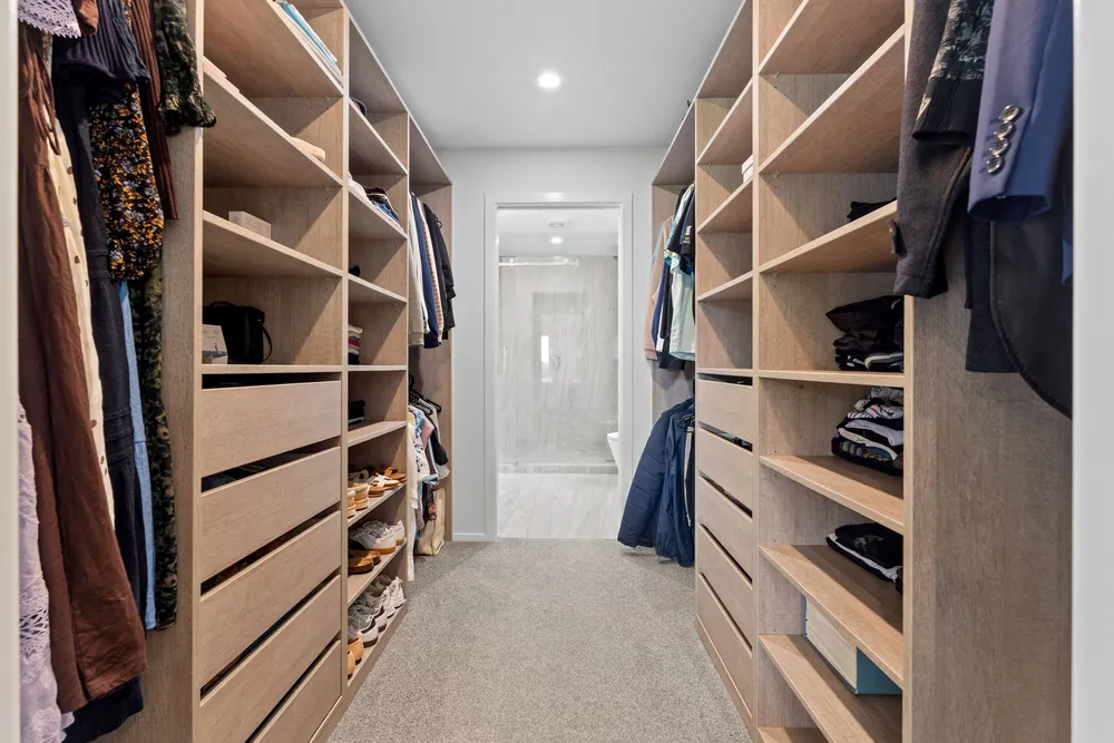 Photos of 24 John Dee Crescent