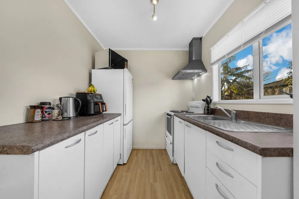 Photos of 2/161 Old Wairoa Road