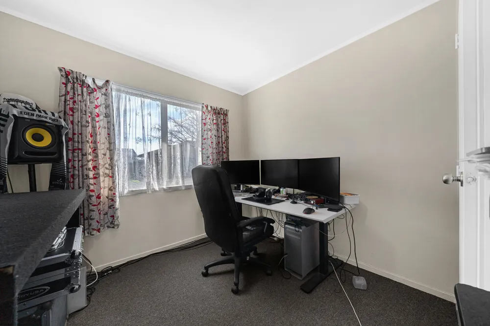 Photos of 2/161 Old Wairoa Road