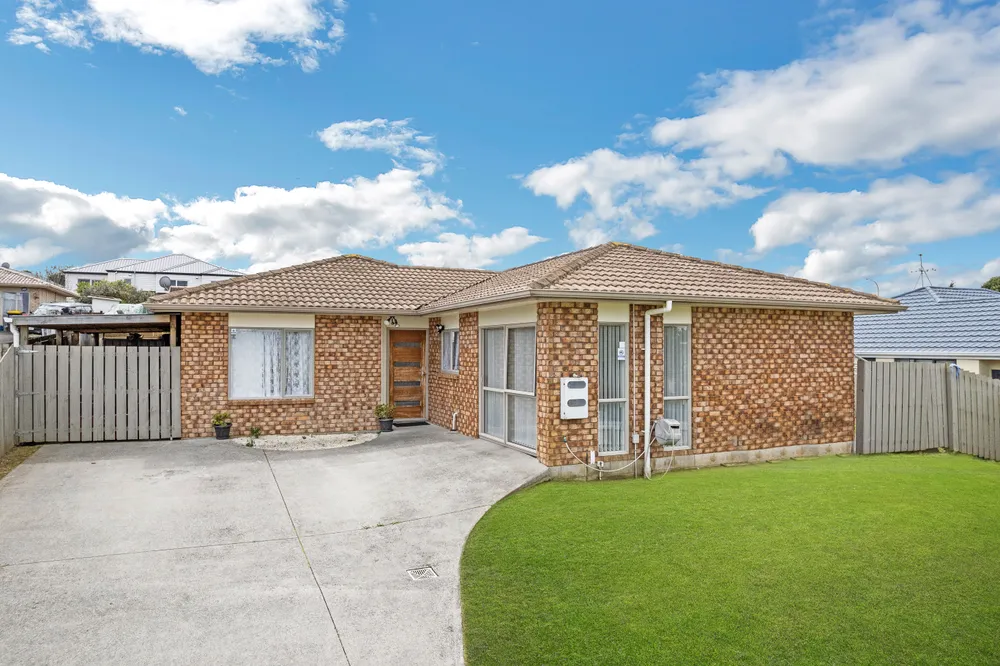 Photo of 3 Eloise Place, Clendon Park
