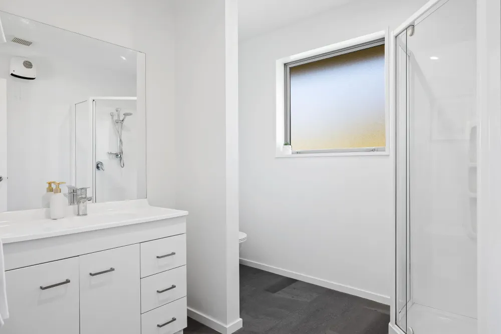 Photos of 724 Loburn Whiterock Road