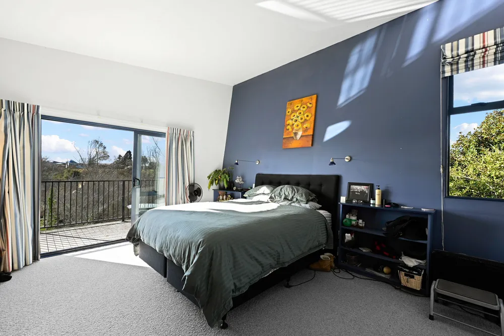 Photos of 13 Willow Brook Lane