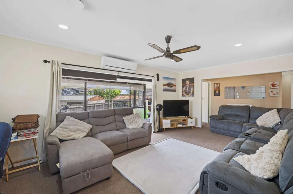 Photos of 24 Cramond Drive