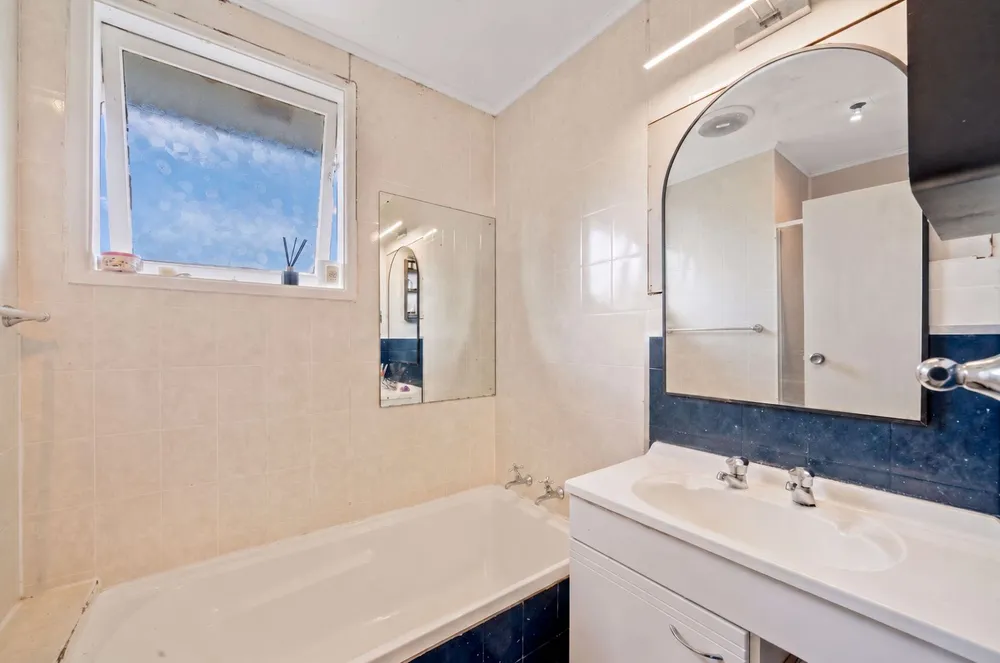 Photos of 24 Cramond Drive