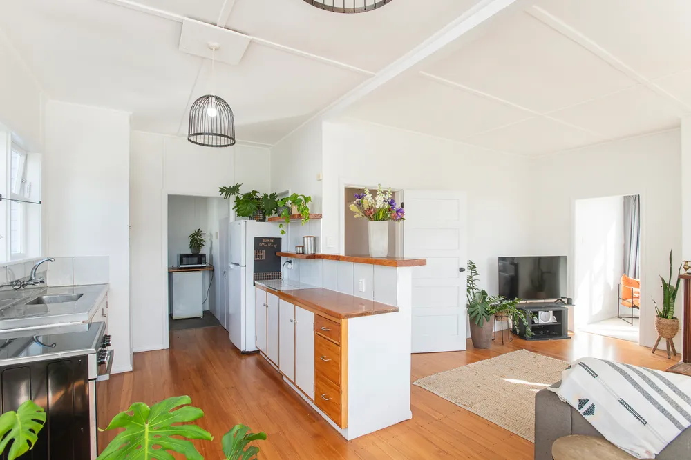 Photos of 9 Shaw Street