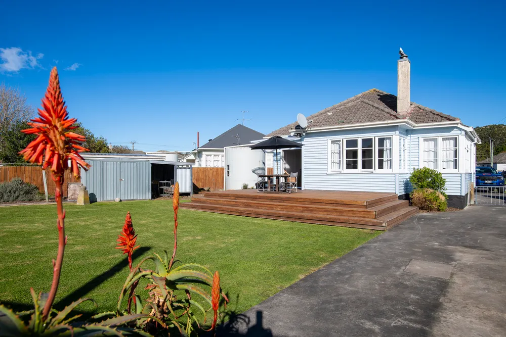 Photos of 9 Shaw Street