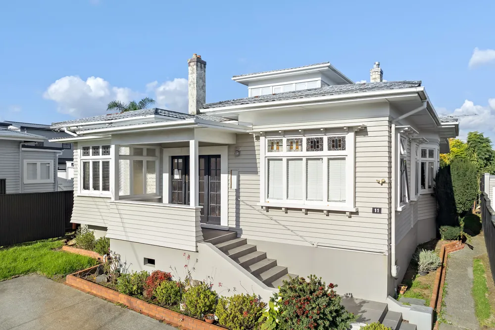 Photos of 11 Amaru Road