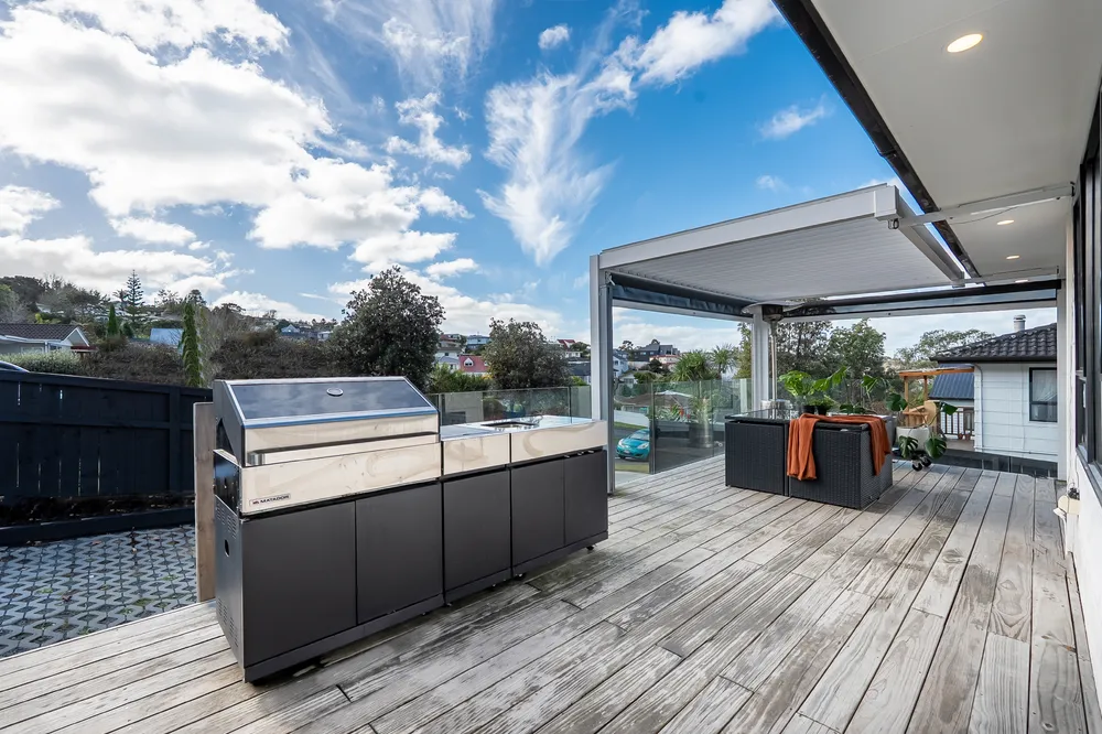 Photos of 33 Trias Road