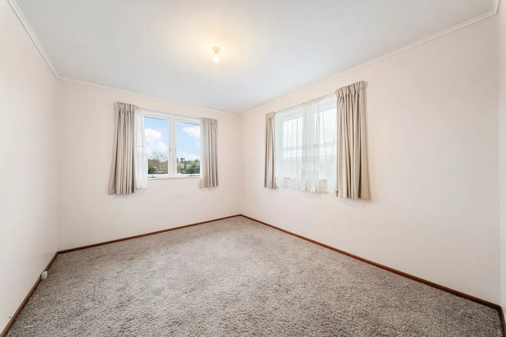 Photos of 11 Reiman Street