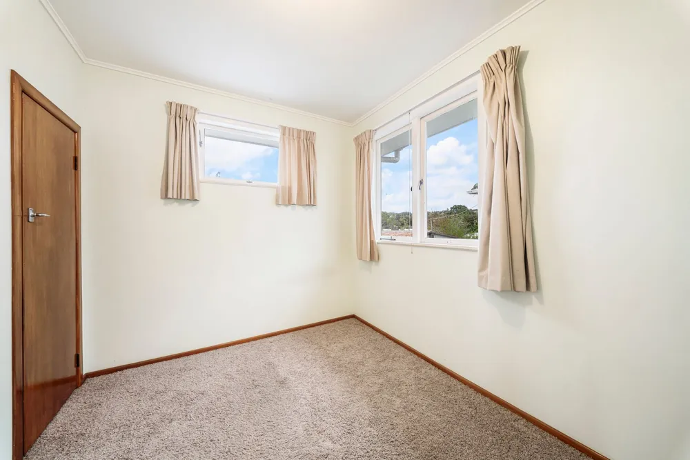 Photos of 11 Reiman Street