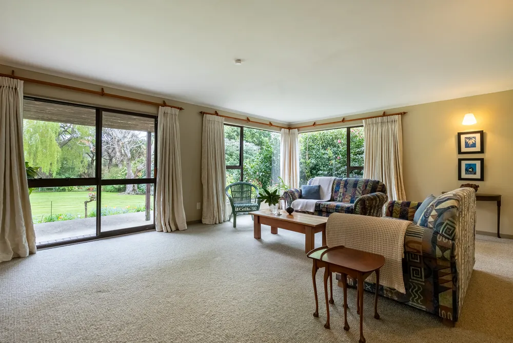 Photos of 119 Paekakariki Hill Road