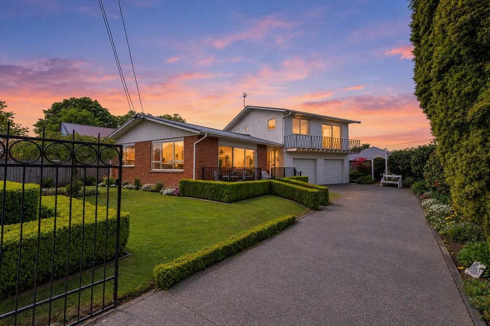 Photo of 154 Mays Road, St Albans