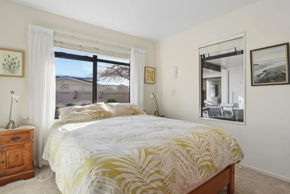 Photos of 192 Levers Road