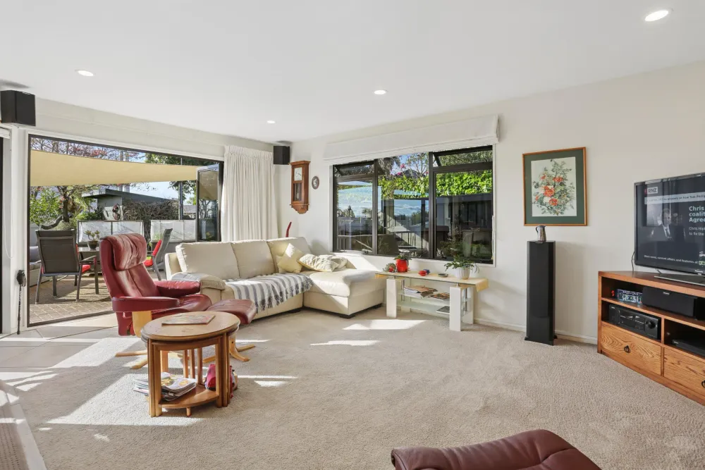 Photos of 192 Levers Road