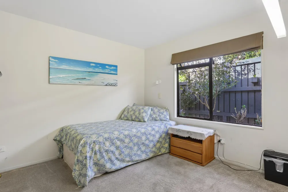 Photos of 192 Levers Road