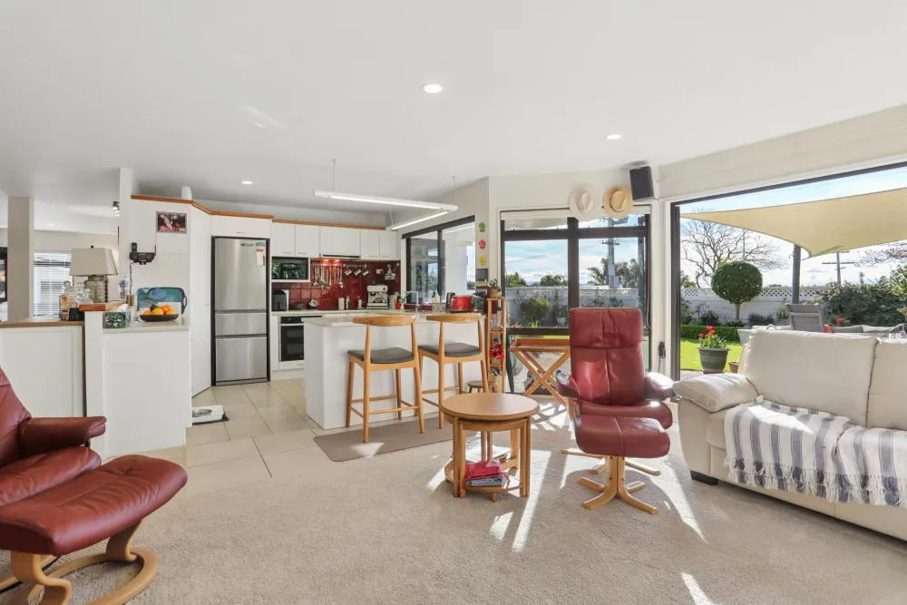 Photos of 192 Levers Road