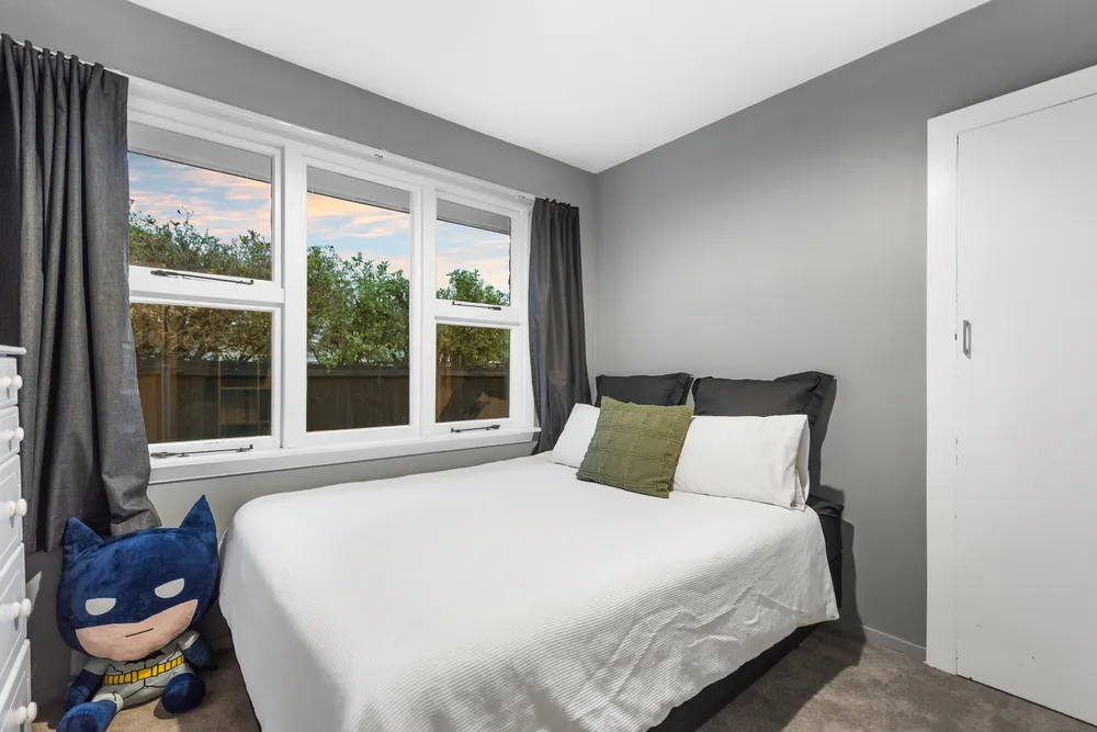 Photos of 12 Emlyn Place