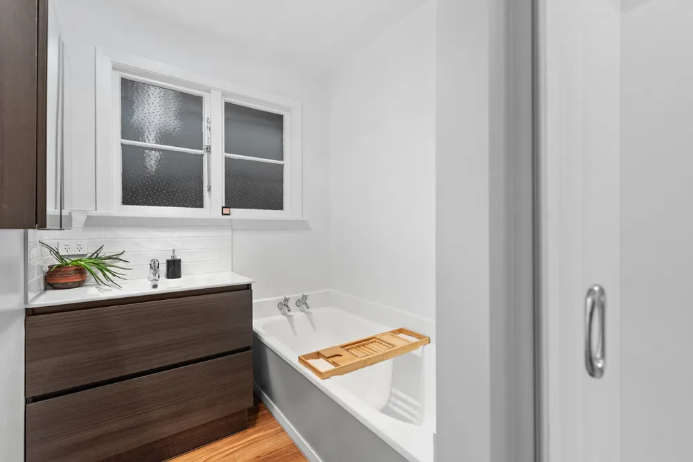 Photos of 12 Emlyn Place