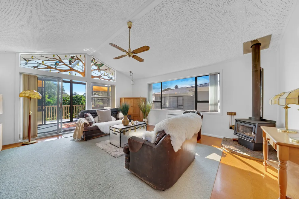 Photos of 11 Eaton Road