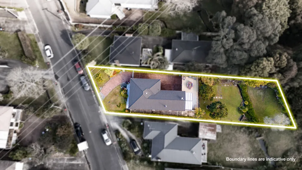 Photos of 11 Eaton Road