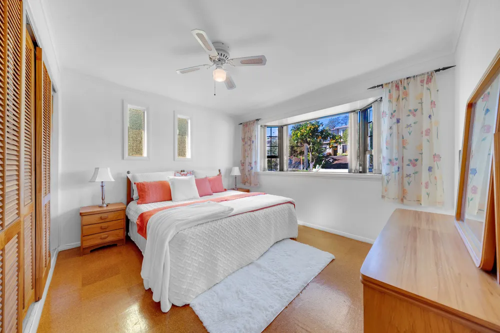 Photos of 11 Eaton Road