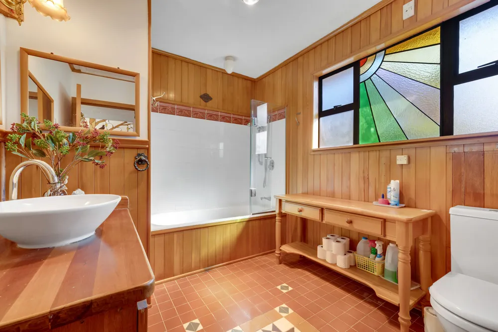 Photos of 11 Eaton Road