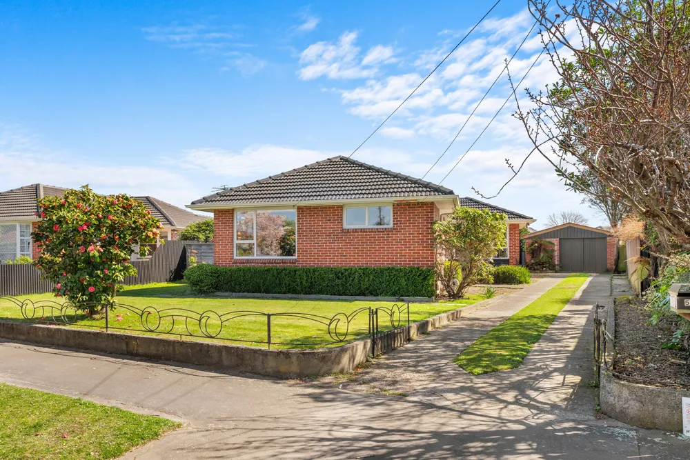 Photos of 57 Liverton Crescent