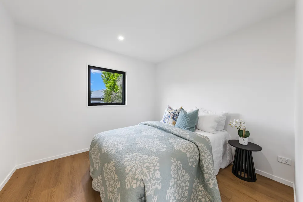 Photos of 8 Malcolm Place