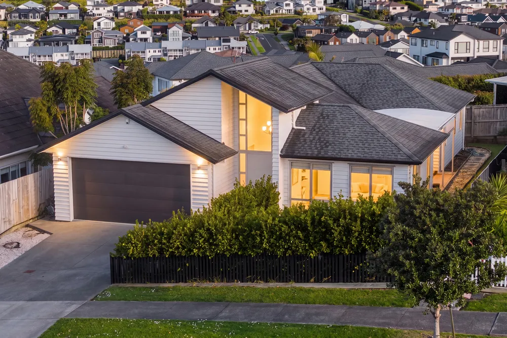 Photos of 12 Pommes Way