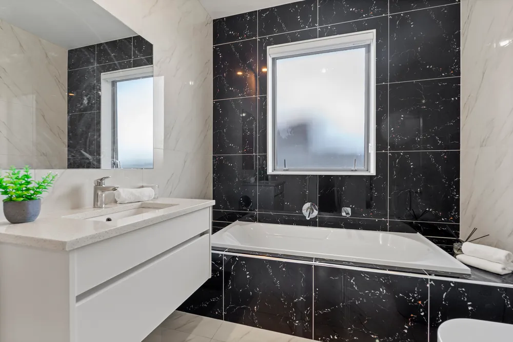 Photos of 12 Pommes Way