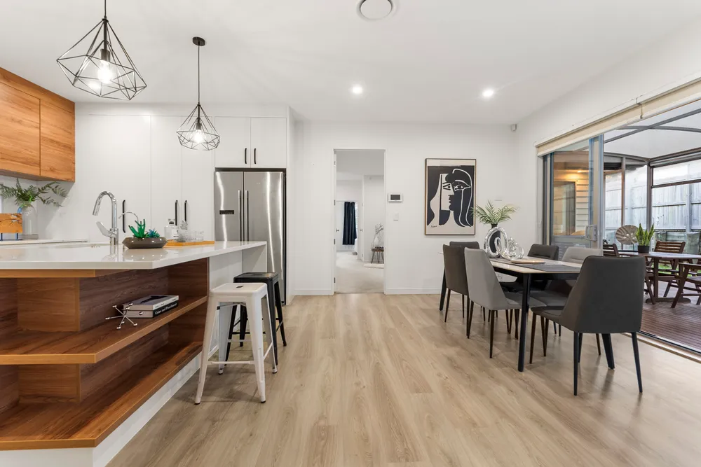 Photos of 12 Pommes Way