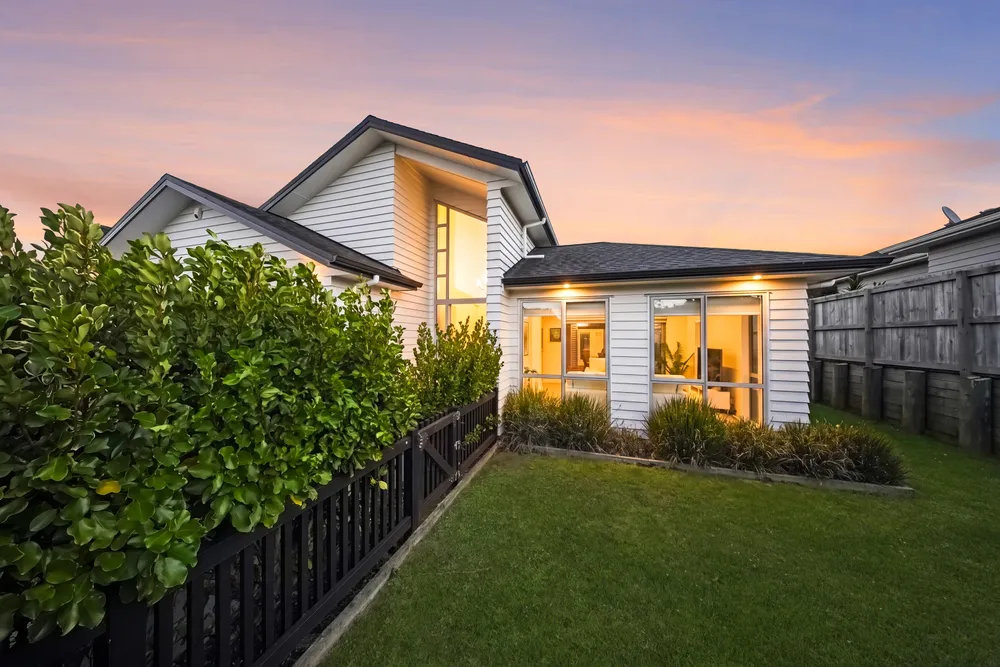Photos of 12 Pommes Way