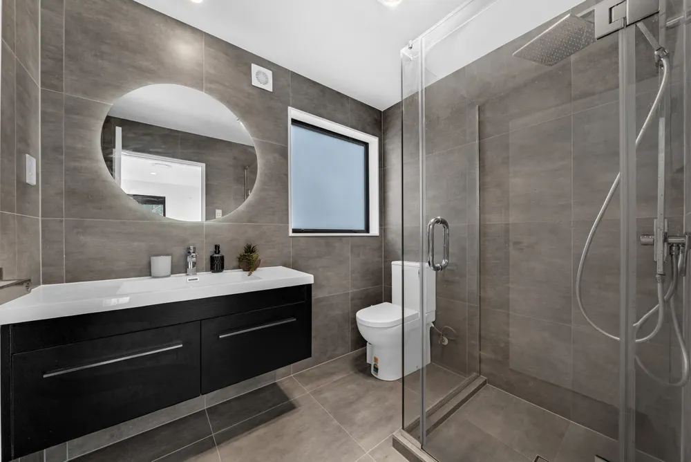 Photos of 17B Cheval Drive