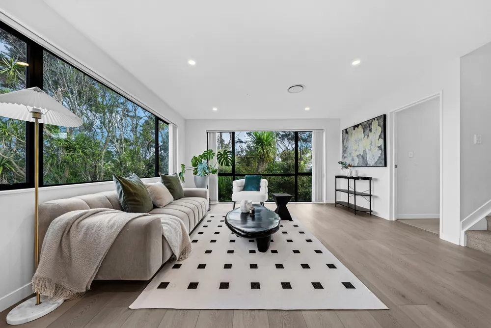 Photos of 17B Cheval Drive