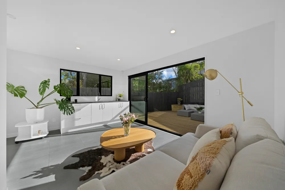 Photos of 17B Cheval Drive
