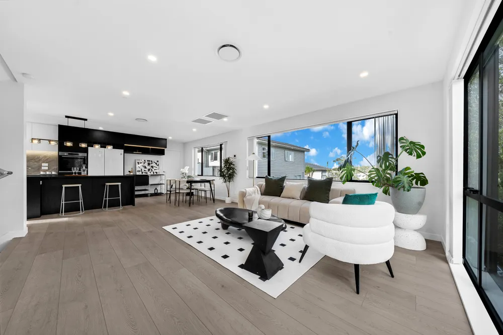 Photos of 17B Cheval Drive