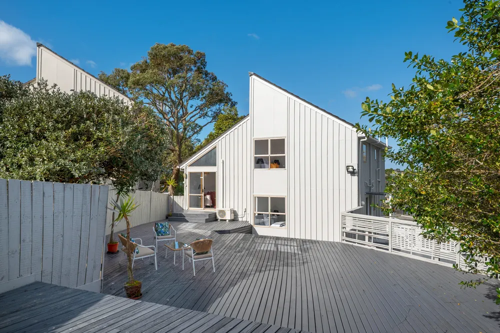 Photos of 2/55 Monarch Avenue
