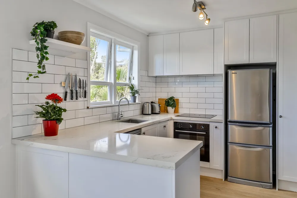 Photos of 208 Old Titirangi Road