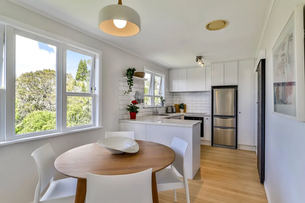 Photos of 208 Old Titirangi Road