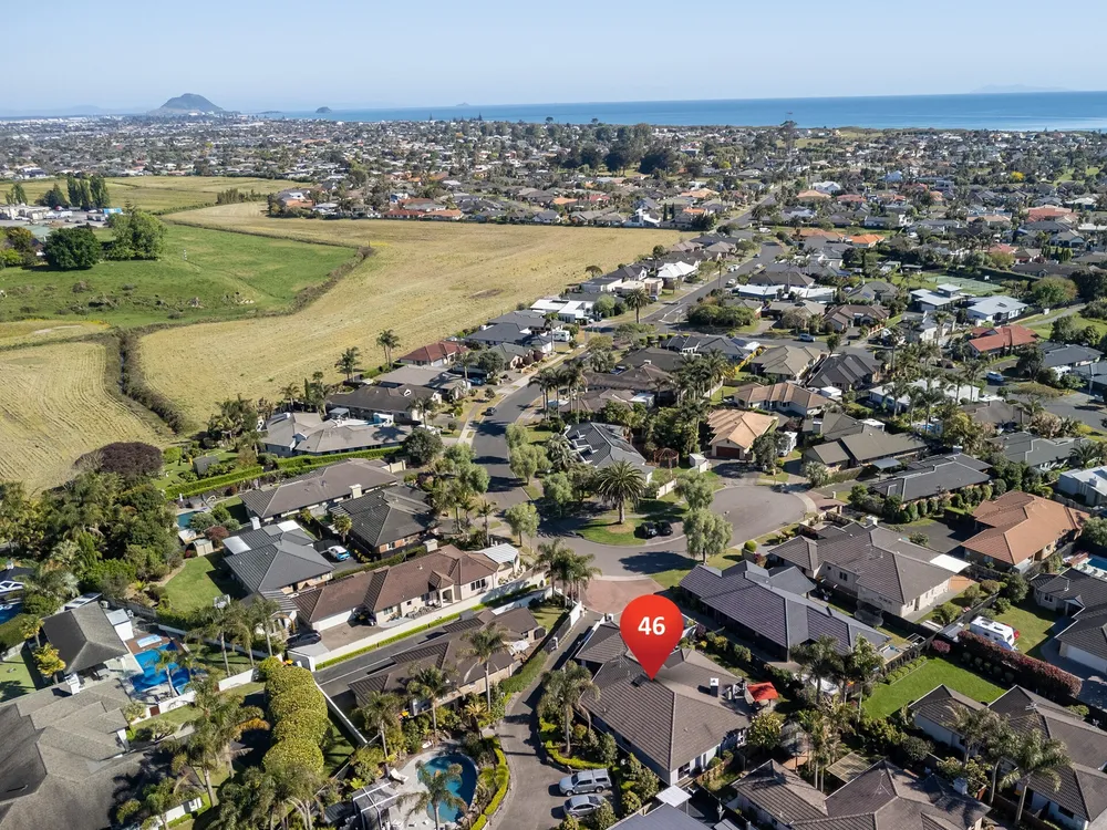 Photos of 46 St Heliers Place