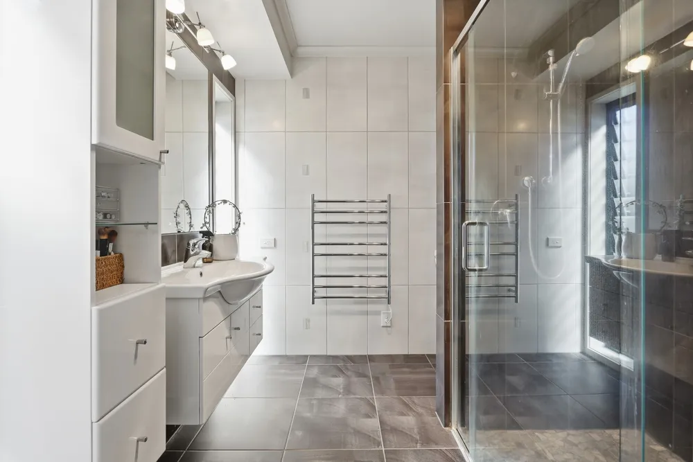 Photos of 46 St Heliers Place