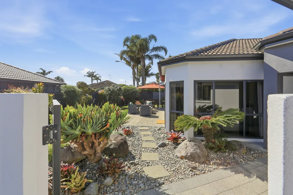 Photos of 46 St Heliers Place
