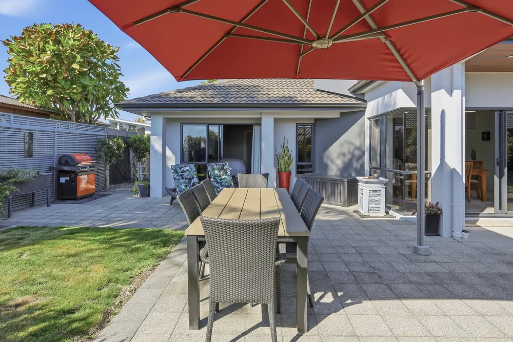 Photos of 46 St Heliers Place